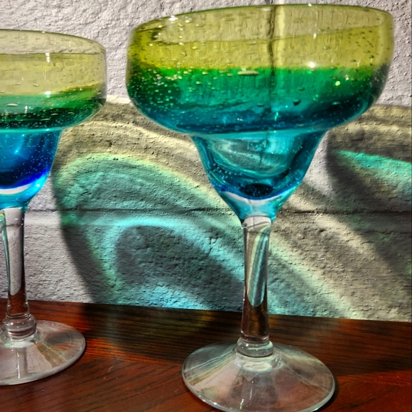Pier 1 2 Yellow Green Blue Ombre Bubble Margherita Glasses Decor - Picture 2 of 2